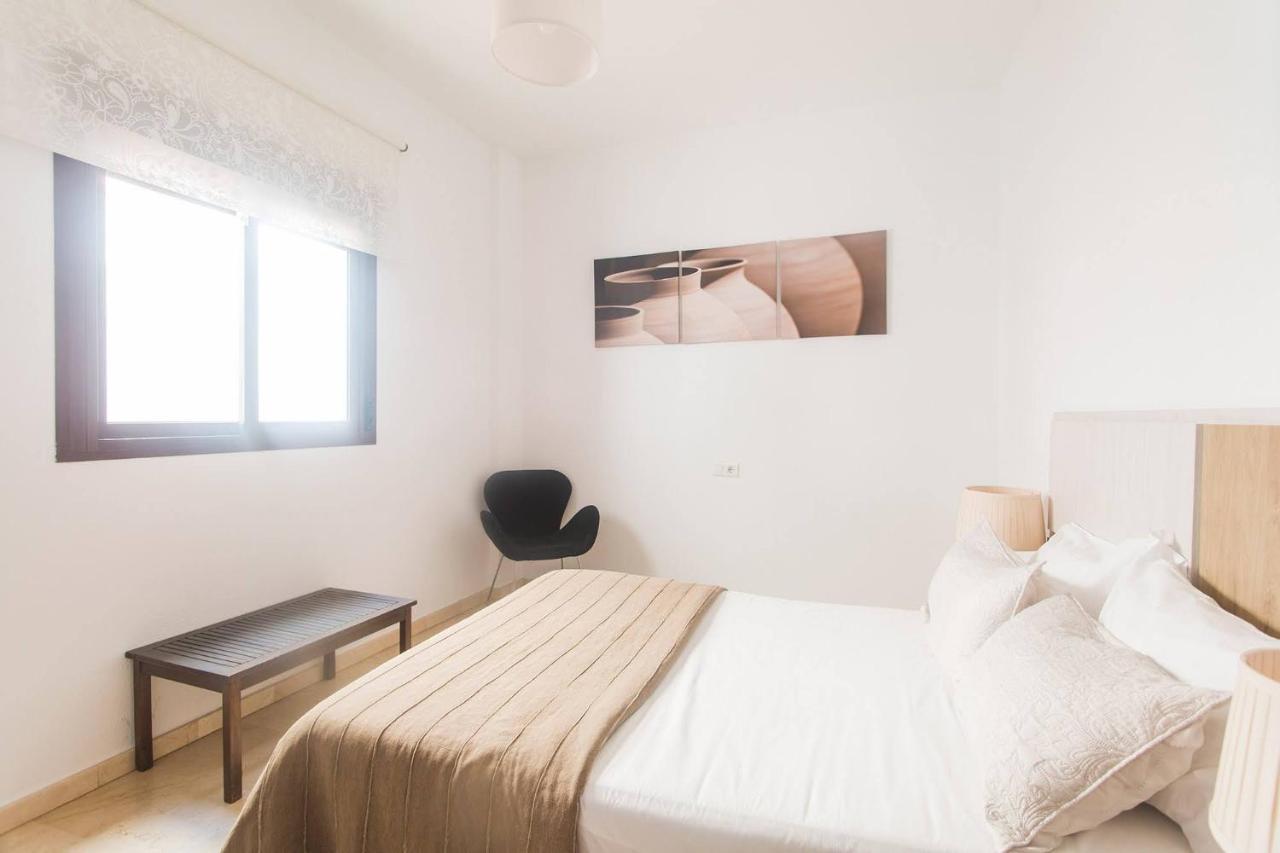 Compas Suites Малага Экстерьер фото